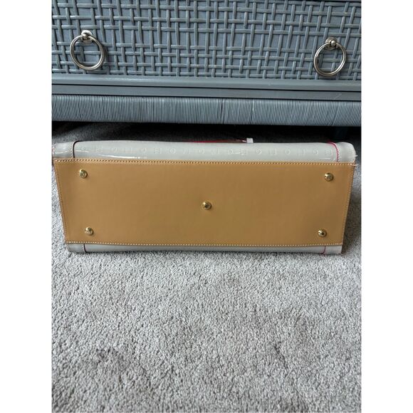 NEW ARCADIA white patent Business Large Top Handles, $450 - Picture 11 of 12